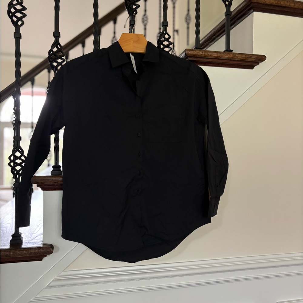 Banana Republic Black Shirt